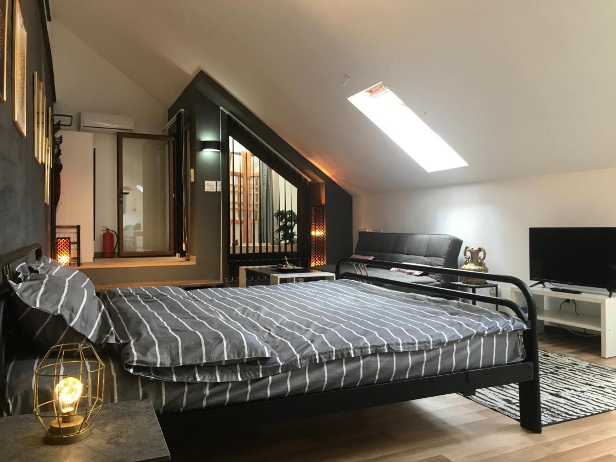 Savoya Nr3 Studio Old City Center Self Check-In Timisoara Ngoại thất bức ảnh